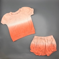 Conjunto Remera/body + Pantalón GAP - Talle 6-9 meses