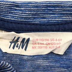 Remera H&M - Talle 4 años - SEGUNDA SELECCIÓN - comprar online