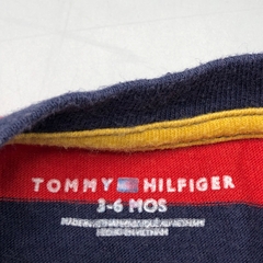 Remera Tommy Hilfiger - Talle 3-6 meses - SEGUNDA SELECCIÓN - comprar online