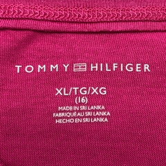 Remera Tommy Hilfiger - Talle 16 años - SEGUNDA SELECCIÓN en internet