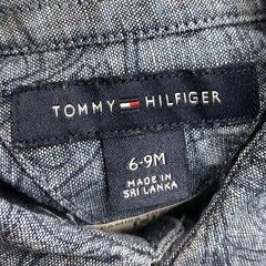 Camisa Tommy Hilfiger - Talle 6-9 meses - SEGUNDA SELECCIÓN - Baby Back Sale SAS