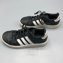 Zapatillas Adidas - Talle 33 - SEGUNDA SELECCIÓN - comprar online