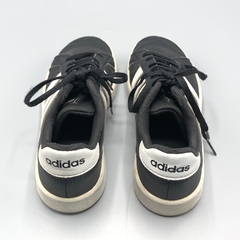 Zapatillas Adidas - Talle 33 - SEGUNDA SELECCIÓN en internet