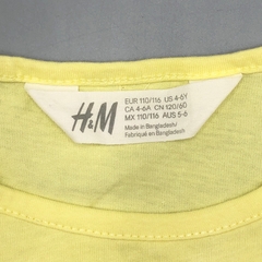 Remera H&M - Talle 4 años - SEGUNDA SELECCIÓN