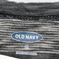 Remera Old Navy - Talle 2 años - SEGUNDA SELECCIÓN en internet