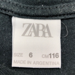 Remera Zara - Talle 6 años - SEGUNDA SELECCIÓN - Baby Back Sale SAS