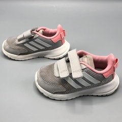 Zapatillas Adidas - Talle 22 - SEGUNDA SELECCIÓN - comprar online