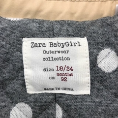 Campera Tapado Zara - Talle 18-24 meses - SEGUNDA SELECCIÓN - Baby Back Sale SAS