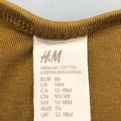 Remera H&M - Talle 12-18 meses - SEGUNDA SELECCIÓN - comprar online