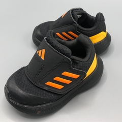 Zapatillas Adidas - Talle 19 - SEGUNDA SELECCIÓN