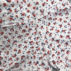 Segunda Selección - Short Benetton Talle 9-12 meses blanco - flores rojas rosas - tienda online