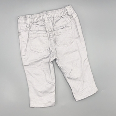 Pantalón Carters Talle 6 meses gris gabardina brillo - cintura elastizada - Largo 325cm en internet