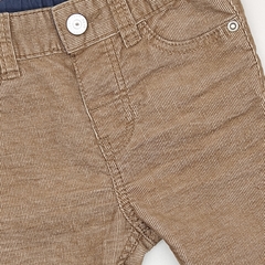 Pantalón HyM Talle 4-6 meses marrón corderoy fino (38 cm largo) - comprar online