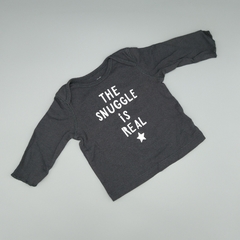 Remera Carters Talle 3 meses negro the snuggle is real