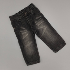 Jeans Gimos Talle 12 meses gris oscuro localizado (37 cm largo)