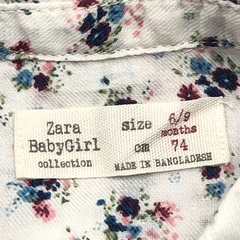 Camisola Zara Talle 6-9 meses fibrana blanca florcita azul rosa - Baby Back Sale SAS