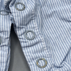 Segunda Selección - Jumper pantalón HyM Talle 1-2 meses gabardina rayas celeste blanco abotonado - tienda online