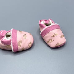 Zapatillas Carters No Caminantes Talle NB (Recién Nacido) cuerina rosa- detalles brillitos- suela 10cm - comprar online