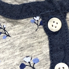 Segunda Selección - Vestido body Carters Talle 6 meses algodón gris mini florcitas azul celeste - tienda online