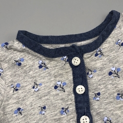 Imagen de Segunda Selección - Vestido body Carters Talle 6 meses algodón gris mini florcitas azul celeste