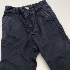 Imagen de Segunda Selección - Pantalón Tommy Hilfiger Talle 3-6 meses gabardina azul oscuro (34 cm largo)