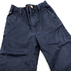 Segunda Selección - Pantalón Tommy Hilfiger Talle 18 meses gabardina azul oscuro (46 cm largo) - tienda online