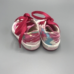 Zapatillas GaxBay Talle 17 ARG blancas y rosa cordones fucsia (12 cm largo plantilla) en internet