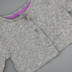 Remera Carters Talle 6 meses algodón gris con botones - comprar online