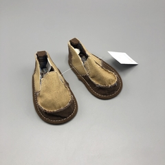 Zapatos Little Me Talle 18 EUR gabardina marrón claro oscuro (11 cm largo suela)