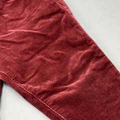 Imagen de Segunda Selección - Pantalón Zara Talle 12-18 meses corderoy bordeaux (42 cm largo)
