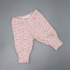 Legging Crayón Talle S (3-6 meses) blanca florcitas rosa verde volados parte trasera (30 cm largo)