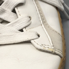Segunda Selección - Zapatillas Zara Talle 31 EUR (21cm suela) blancas suela marrón - comprar online