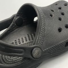 Segunda Selección - Crocs Talle 2-3 US (19-20 EUR -12cm suela) clásicas negro - tienda online