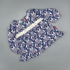 Remera Minimimo Talle S (3-6 meses) algodón azul formas blanco rojo puntilla