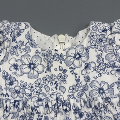 Imagen de Segunda Selección - Vestido Baby Cottons Talle 6 meses gabardina blanca flores azul