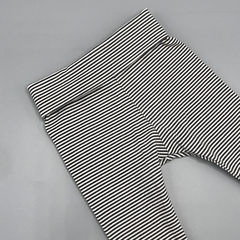 Segunda Selección - Legging Crayón Talle M (6-9 meses) algodón rayas blanco negro (33 cm largo) - comprar online
