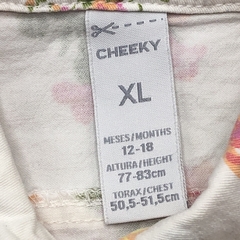 Segunda Selección - Campera Cheeky Talle XL (12-18 meses) gabardina color tiza flores rosa amarillo - tienda online