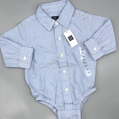 Segunda Selección - Camisa body Baby GAP Talle 6-12 meses batista celeste osito bordado - comprar online