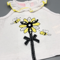 Segunda Selección - Remera Talle 3-6 meses algodón blanco flor amarilla con negro bordada - tienda online