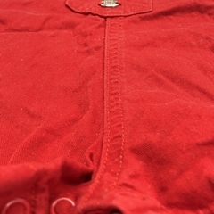 Segunda Selección - Jumper short Minimimo Talle M (6-9 meses) gabardina rojo botones plateados - tienda online