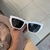 Óculos de Sol Feminino Retangular Gatinho Arizona - comprar online