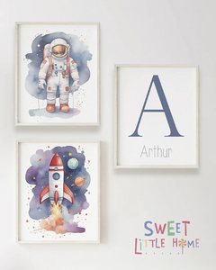 Quadro Infantil Astronauta e Foguete Personalizado