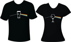 Camiseta Casal Namorado Pink Floyd Dark Side Cerveja e Vinho