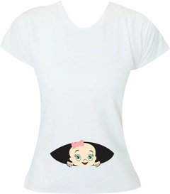 Camiseta Gestante Bebê espiando na barriga menina