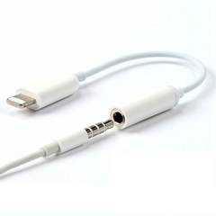 ADAPTADOR LIGHTNING A AURICULARES IPHONE MODEL A1749 - comprar online