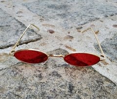 Óculos Vintage Gold Redondo Vermelho - comprar online