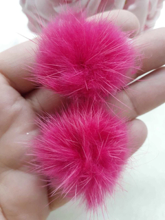 POMPOM PELINHO 2,5 CM ( 2 UNIDADE) - comprar online