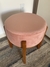 Puff Paris com mesa de apoio cor veludo rosê - CONCEITO DODE 