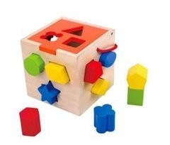 cubo-encaixe-madeira-forma-geometrica