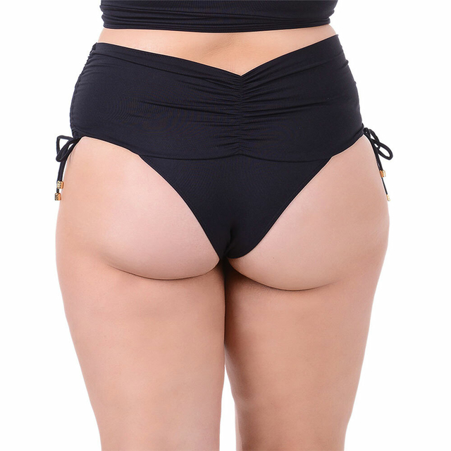 Calcinha de Biquíni Cintura Alta Plus Size Liso Preto